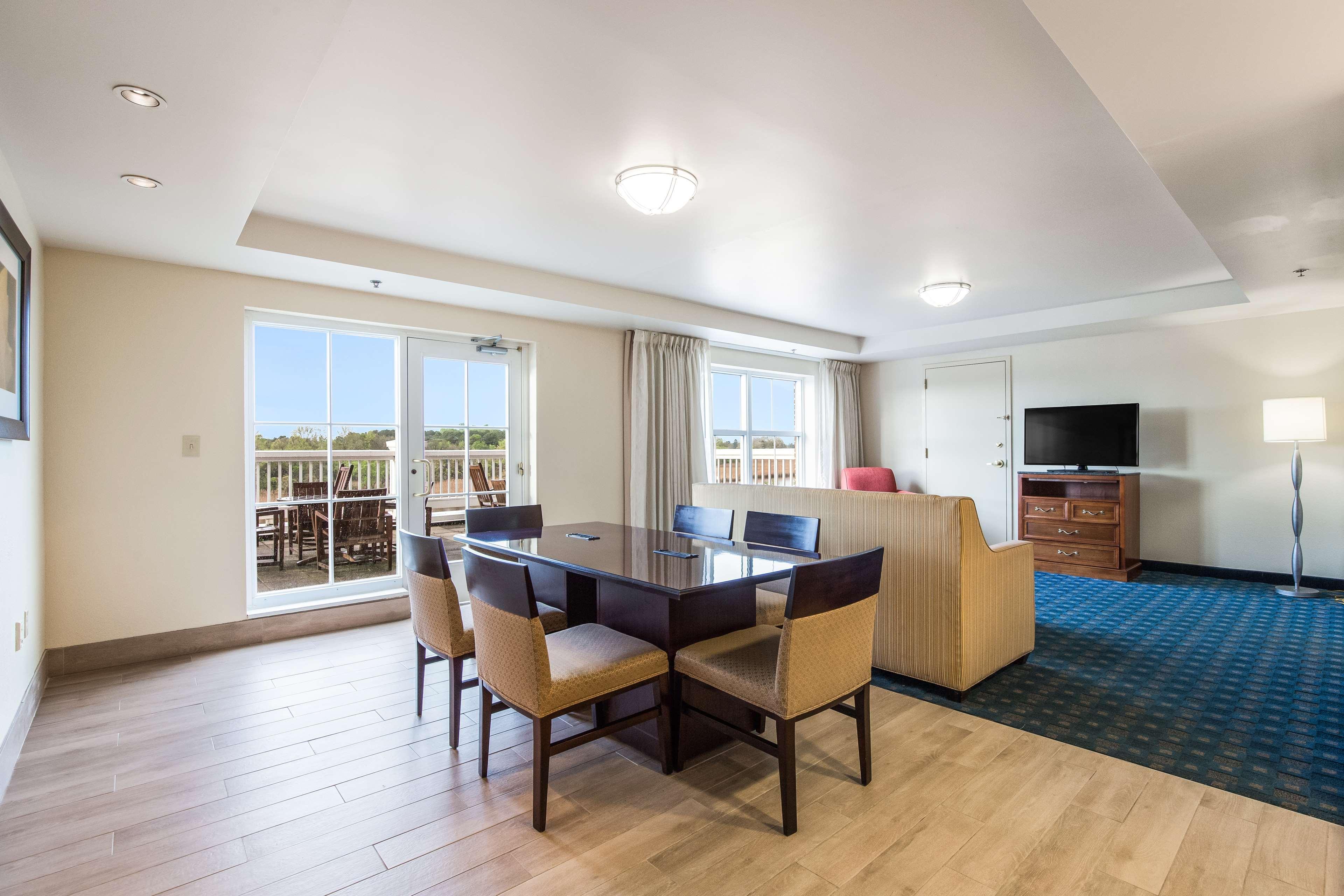 Hilton Garden Inn Suffolk Riverfront Exteriér fotografie